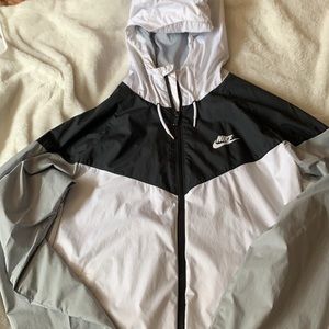 Nike windbreaker